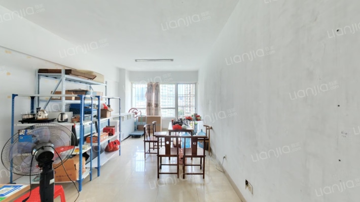 嘉士涌金广场二手房实景图