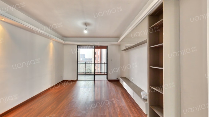 天下左岸春天二手房实景图