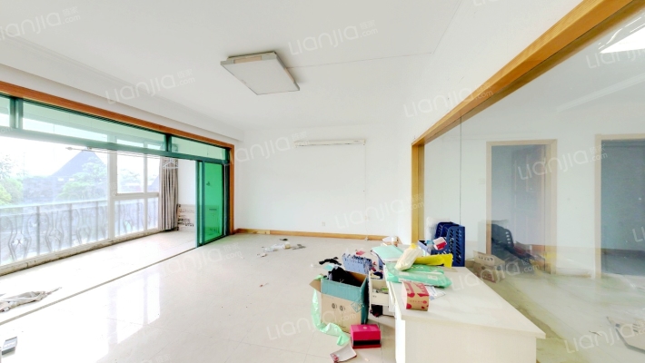 宝海高级公寓二手房实景图