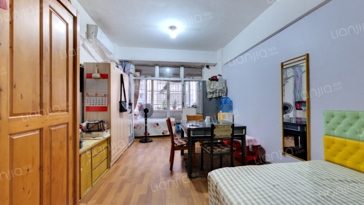 月华苑公寓二手房实景图