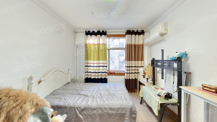 服务公司家属院二手房实景图