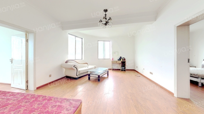 怡馨苑二手房实景图