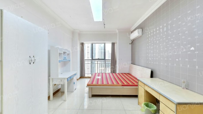 新合作城市广场二手房实景图