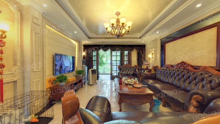 艺锦湾四期二手房实景图