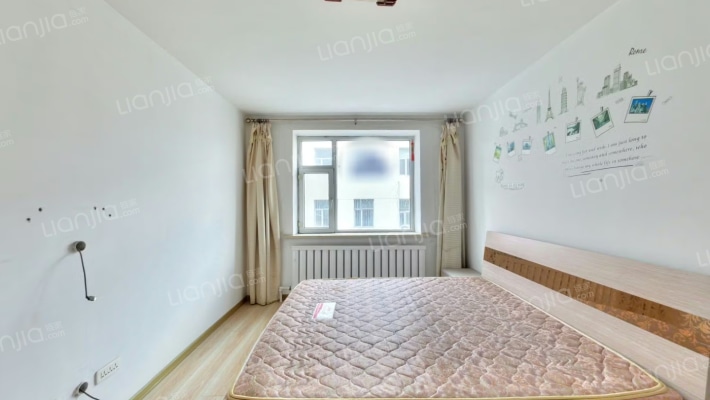 东大小区二手房实景图