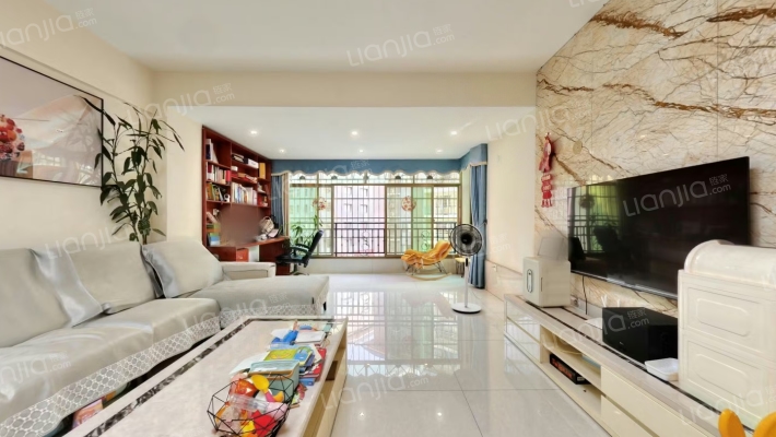 南海绿洲二手房实景图