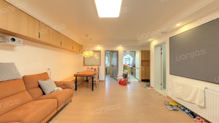 石头城71号二手房实景图