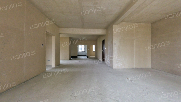 凤城翡翠湖二期二手房实景图