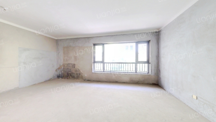 中力龙湾公馆二手房实景图