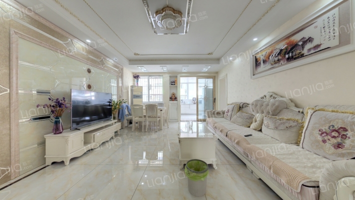 前进小区二手房实景图