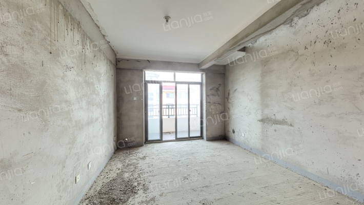 盛唐雅苑二手房实景图