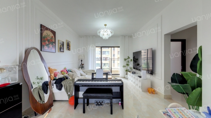 绿地海珀澜庭二手房实景图