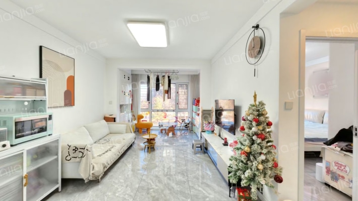 荣盛锦绣观邸二期二手房实景图