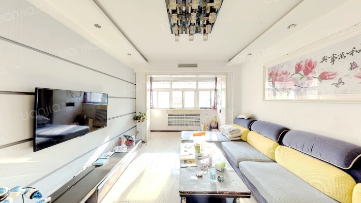 新园小区二手房实景图