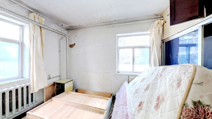 七一北小区二手房实景图