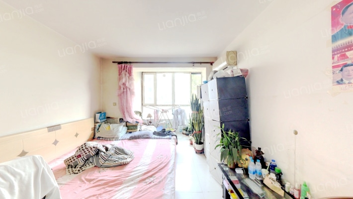 假日小城二手房实景图