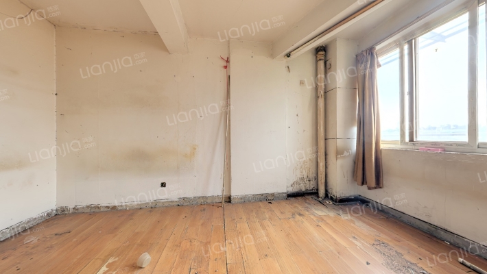 机神公寓二手房实景图