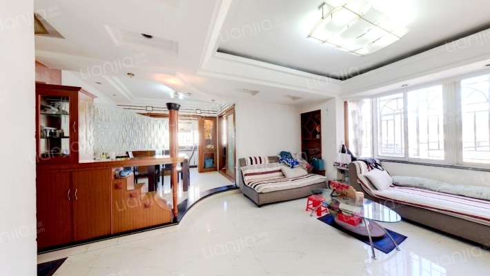 天溢小区二手房实景图