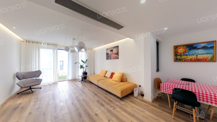 天润尚院二手房实景图