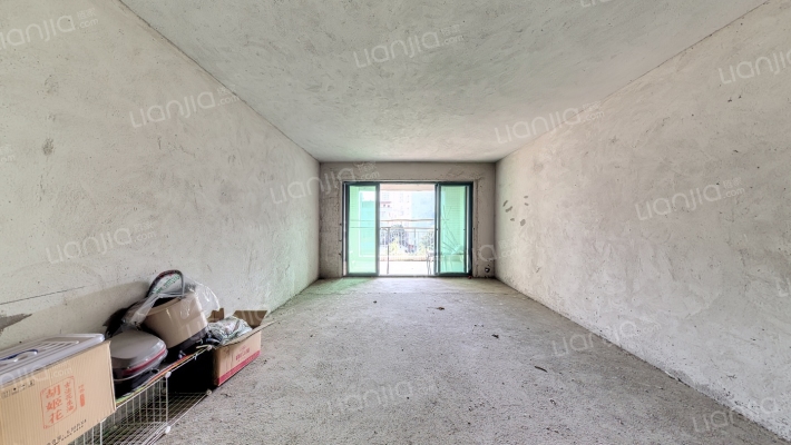 星河绿洲二手房实景图