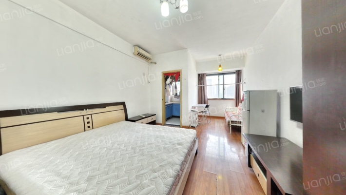 罗马国际二手房实景图