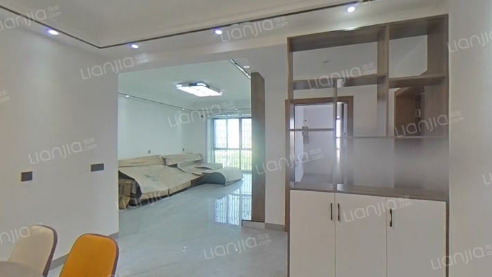 公园大地二手房实景图