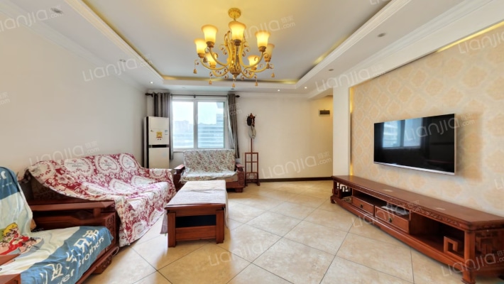 华尔兹花园二手房实景图