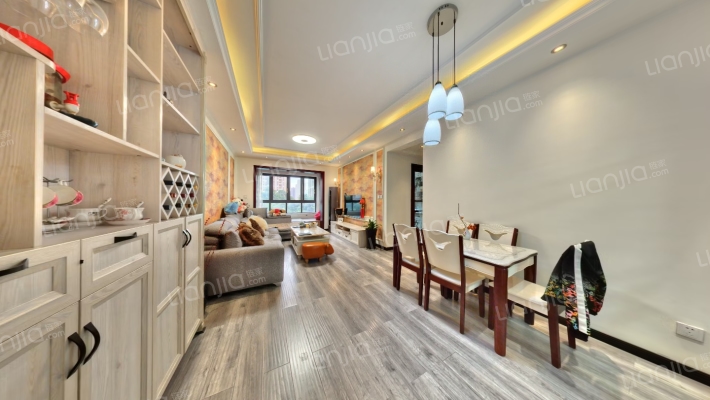 泰合新光华府二手房实景图