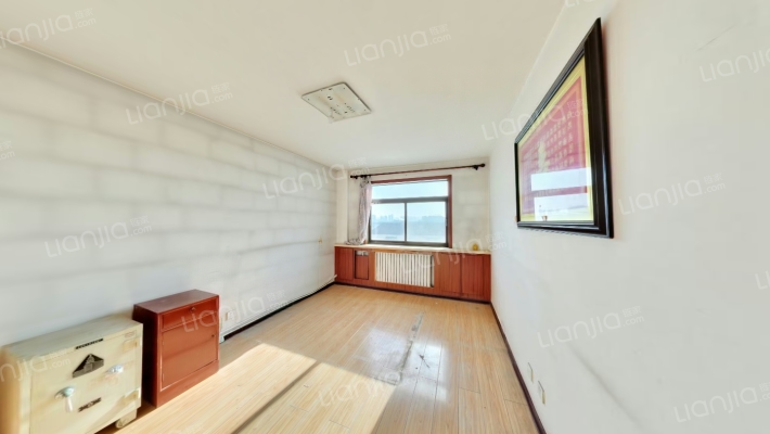 开云大厦二手房实景图