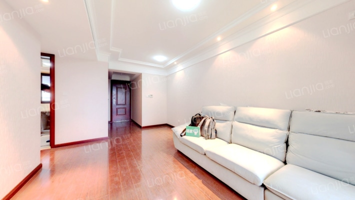 保利艾庐二手房实景图