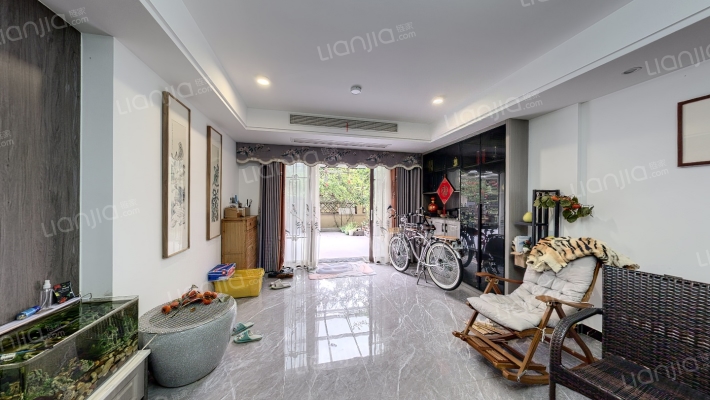 悦澜山二手房实景图