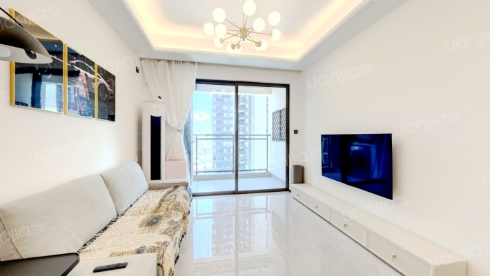 万科中天宏远文瀚花园二手房实景图