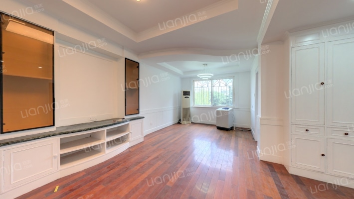 金信大厦二手房实景图