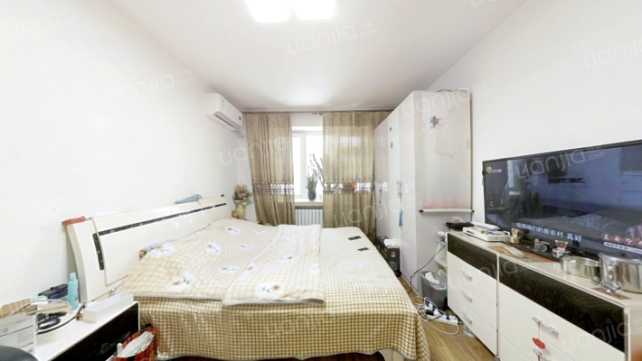 石化街二手房实景图