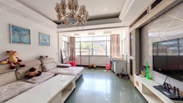 粮食局宿舍二手房实景图