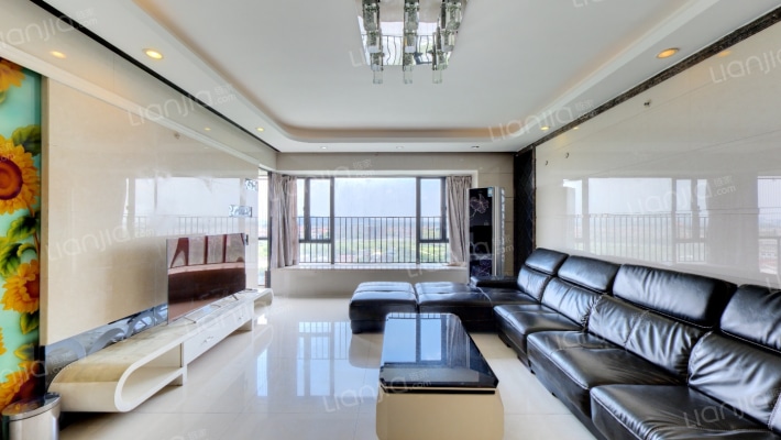 蓝色海岸二手房实景图