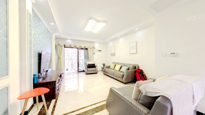 渝兴嘉悦山水二手房实景图