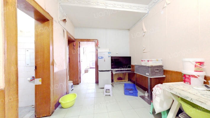 石桥墩还建楼二手房实景图