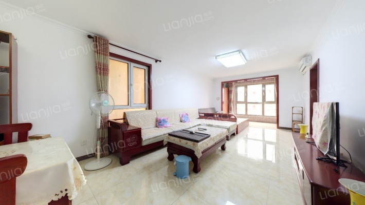 溪水雅地尚著二手房实景图