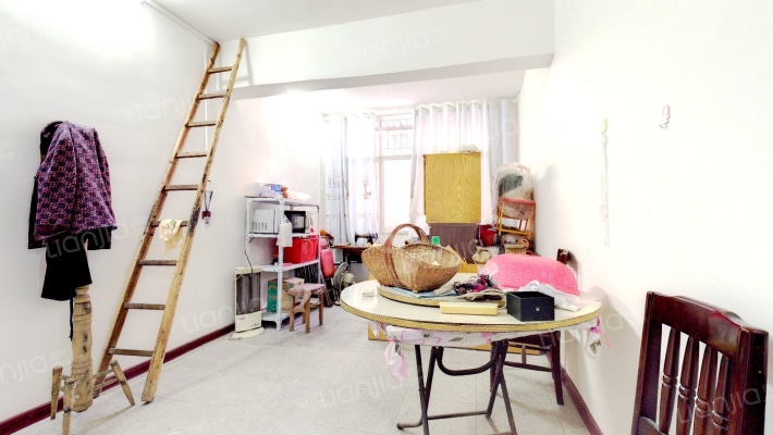 幸福社区二区二手房实景图