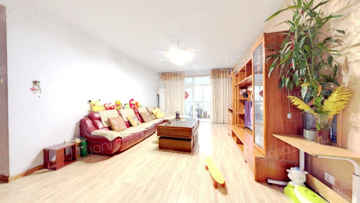 汇美家园二手房实景图