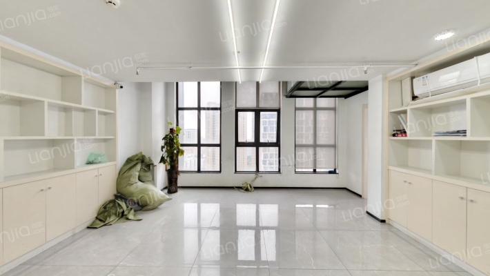 三鑫财富中心二手房实景图