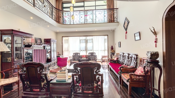 康泰苑小区二手房实景图