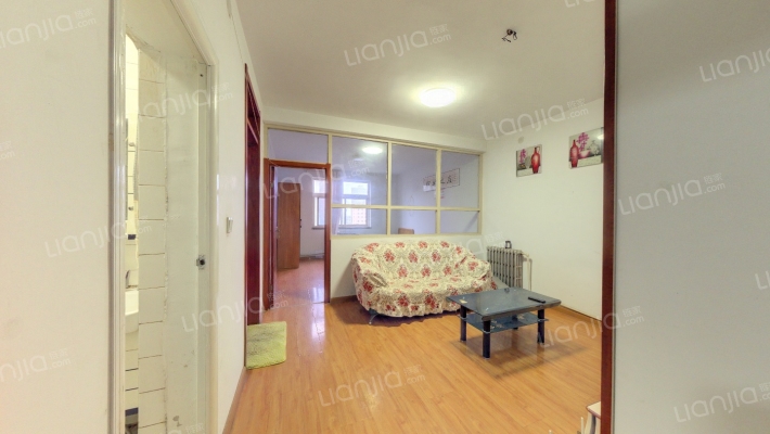 市服务公司住宅楼二手房实景图