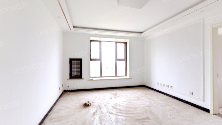 鸿坤理想湾南区 3室2厅 东南-客厅