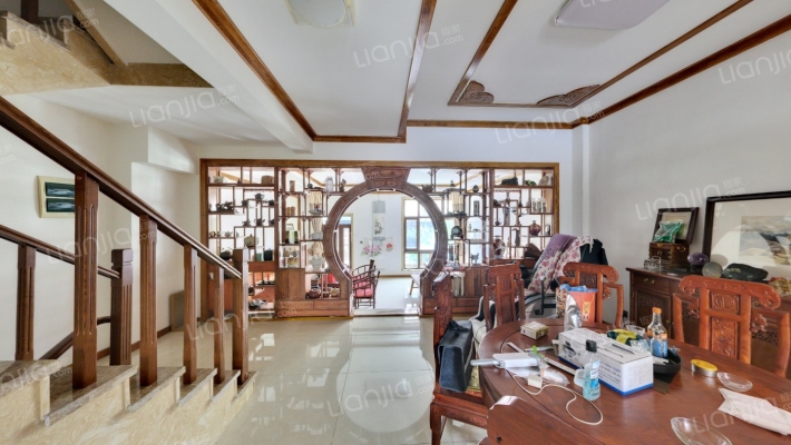 益田瓦萨小镇二手房实景图