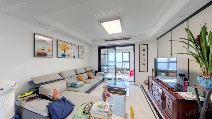 东郡丽水B区二手房实景图