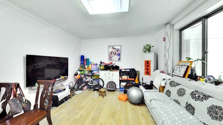 滨江大楼二手房实景图