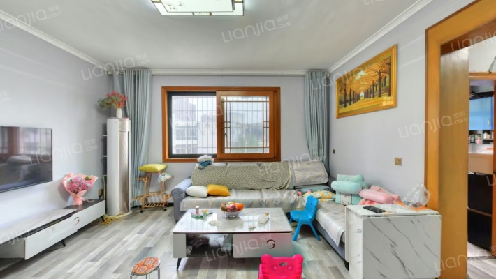 金属回收公司家属院二手房实景图