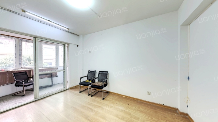 丽都大楼二手房实景图